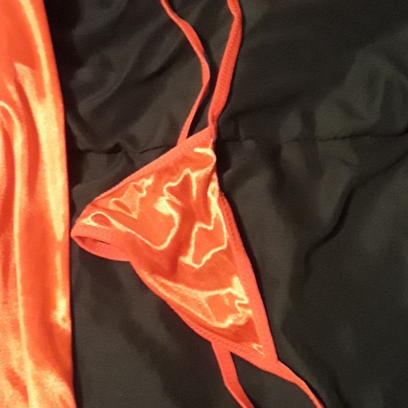 Silk robe - Picture 3 of 4